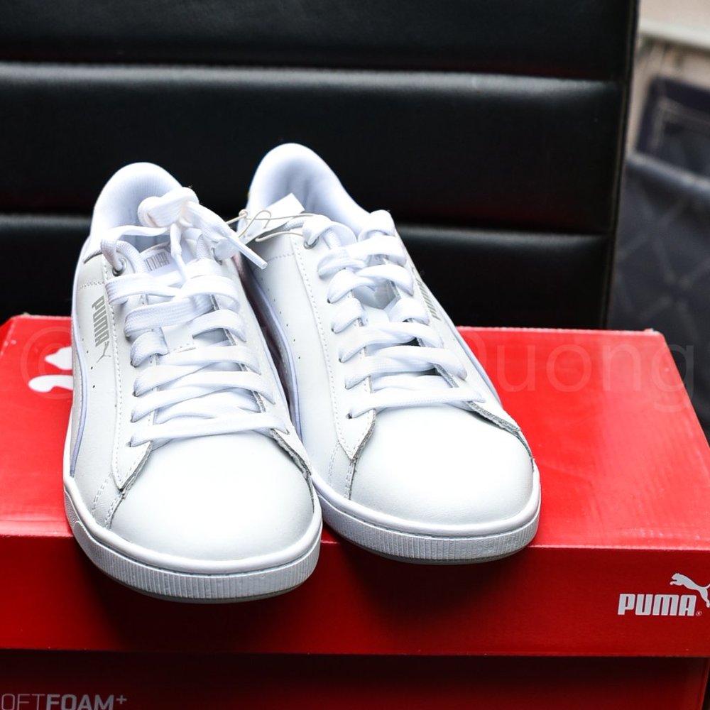 PUMA Women's Vikky 2 Sneaker - Picture 7 of 8